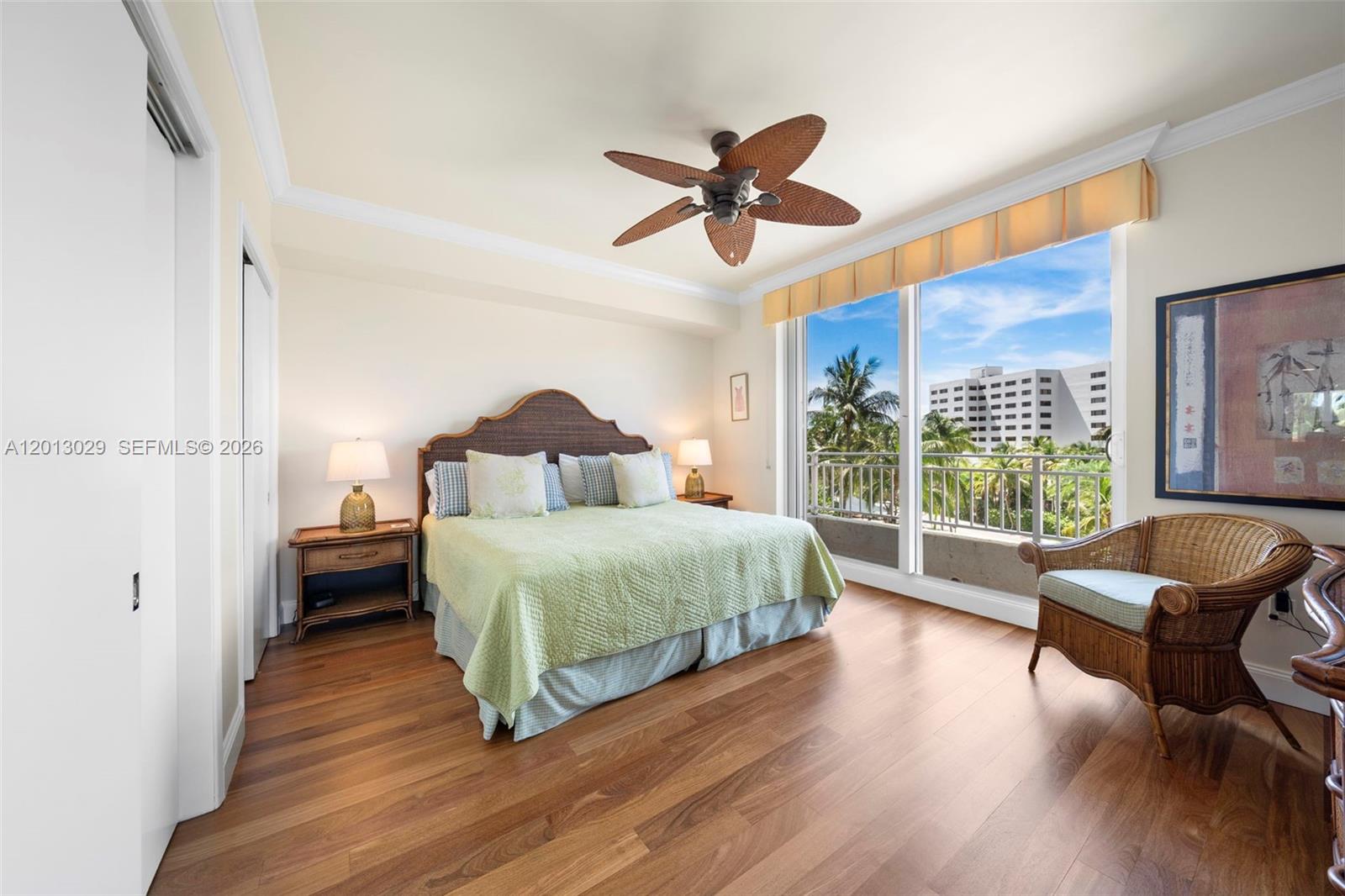 791 Crandon Blvd #404, Key Biscayne FL 33149