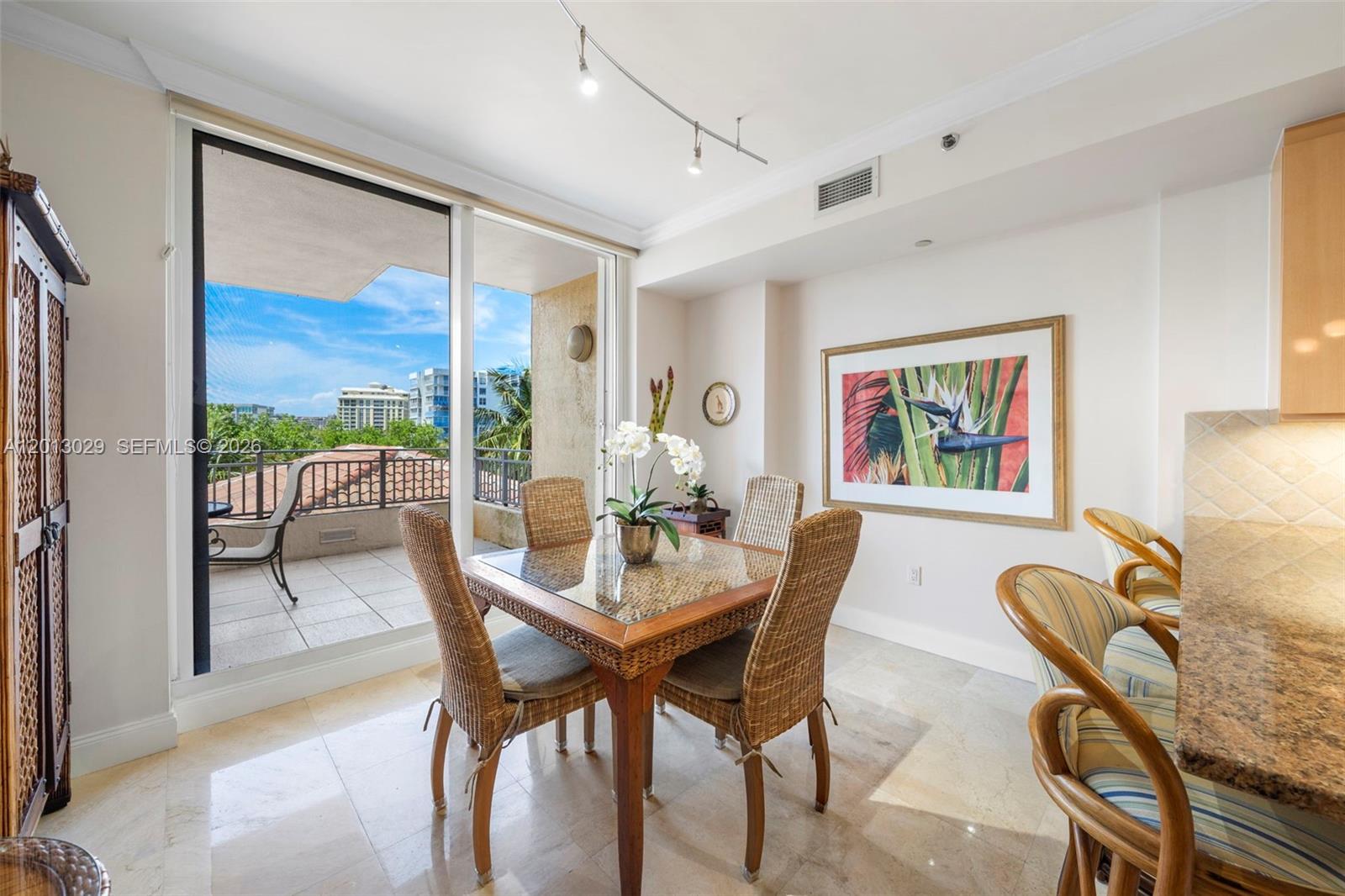 791 Crandon Blvd #404, Key Biscayne FL 33149