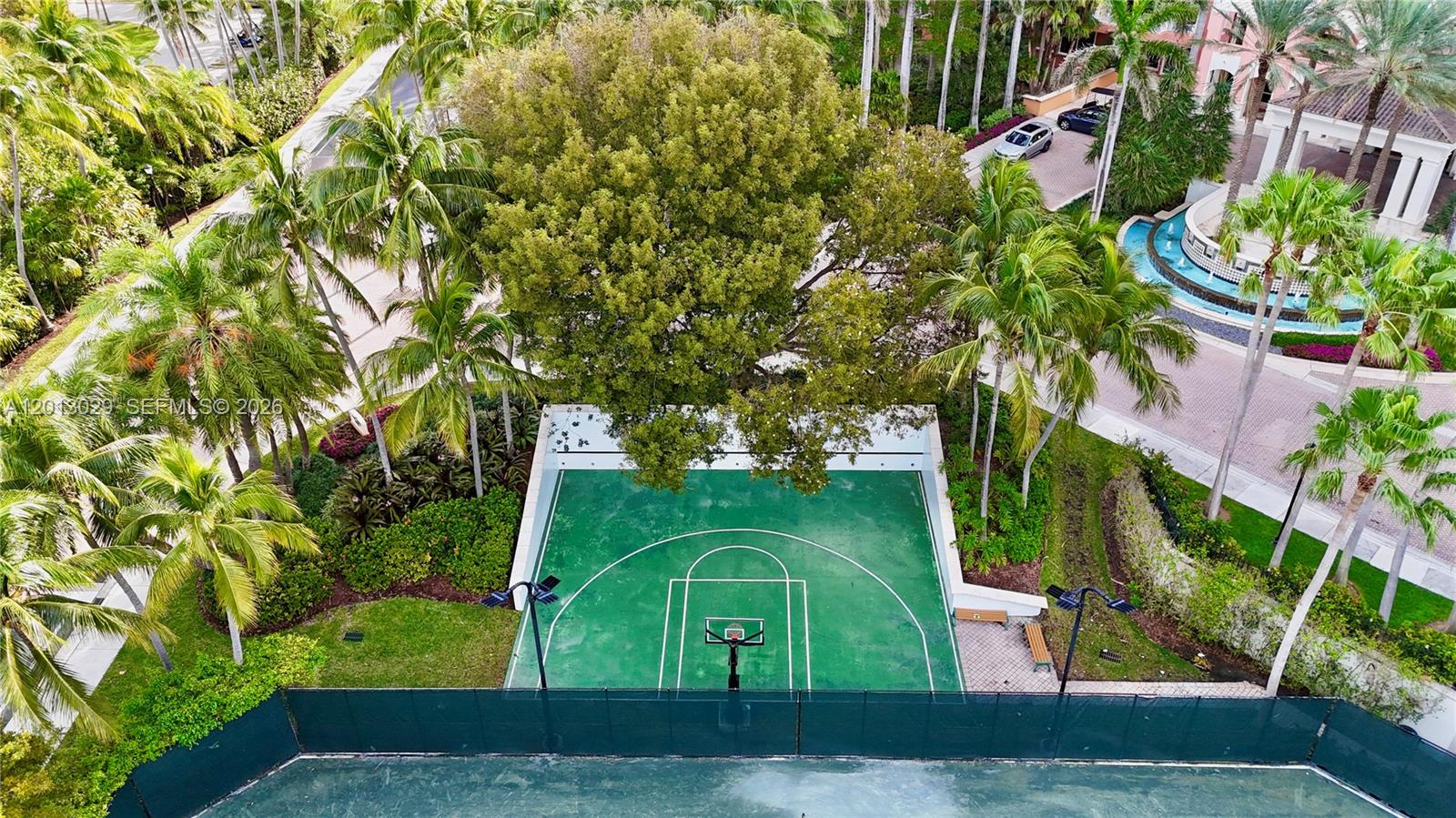 791 Crandon Blvd #404, Key Biscayne FL 33149