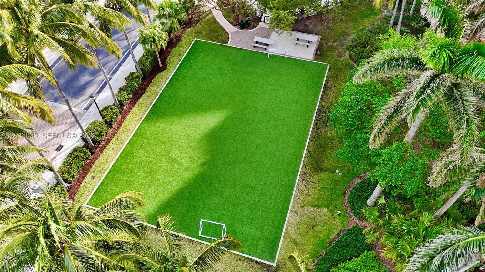 791 Crandon Blvd #404, Key Biscayne FL 33149