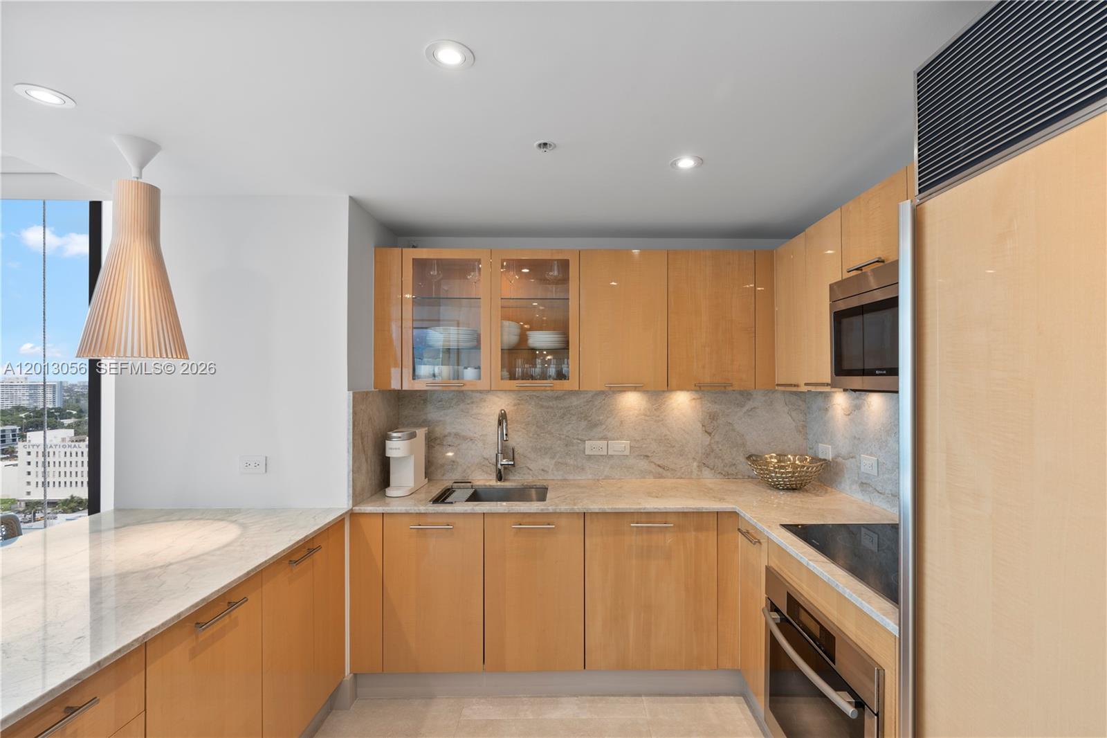 6899 Collins Ave #1604, Miami Beach FL 33141