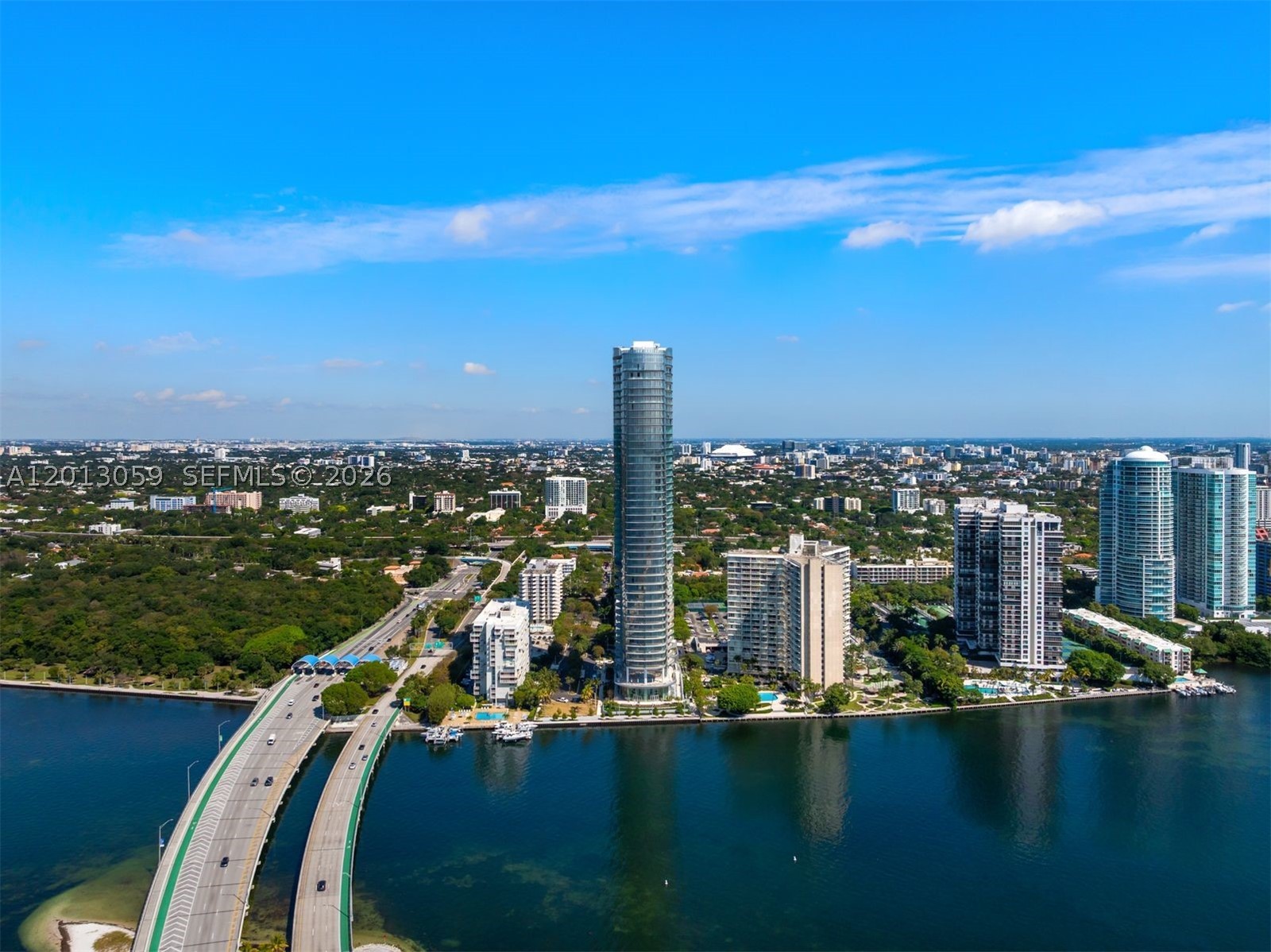 175 SE 25 RD #3601, Miami FL 33129