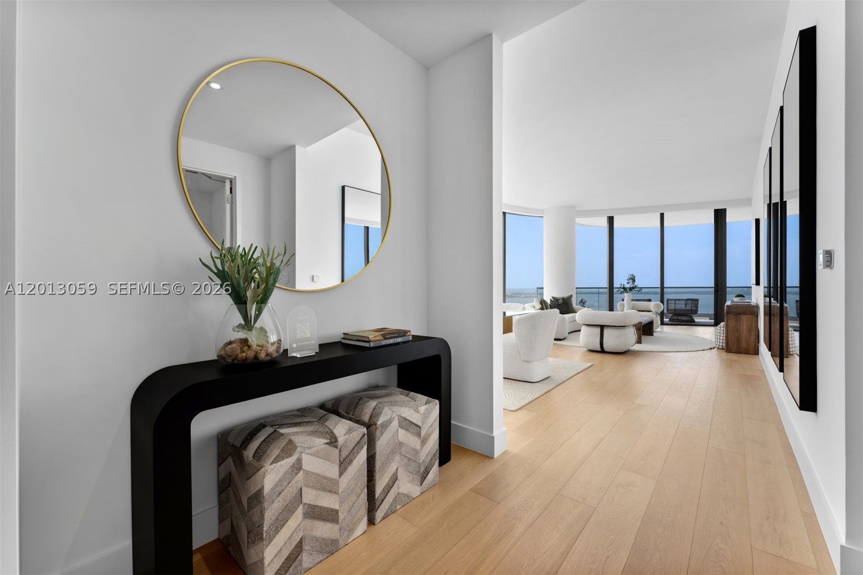 175 SE 25 RD #3601, Miami FL 33129