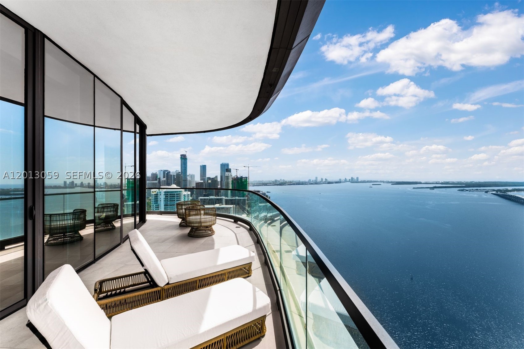 175 SE 25 RD #3601, Miami FL 33129