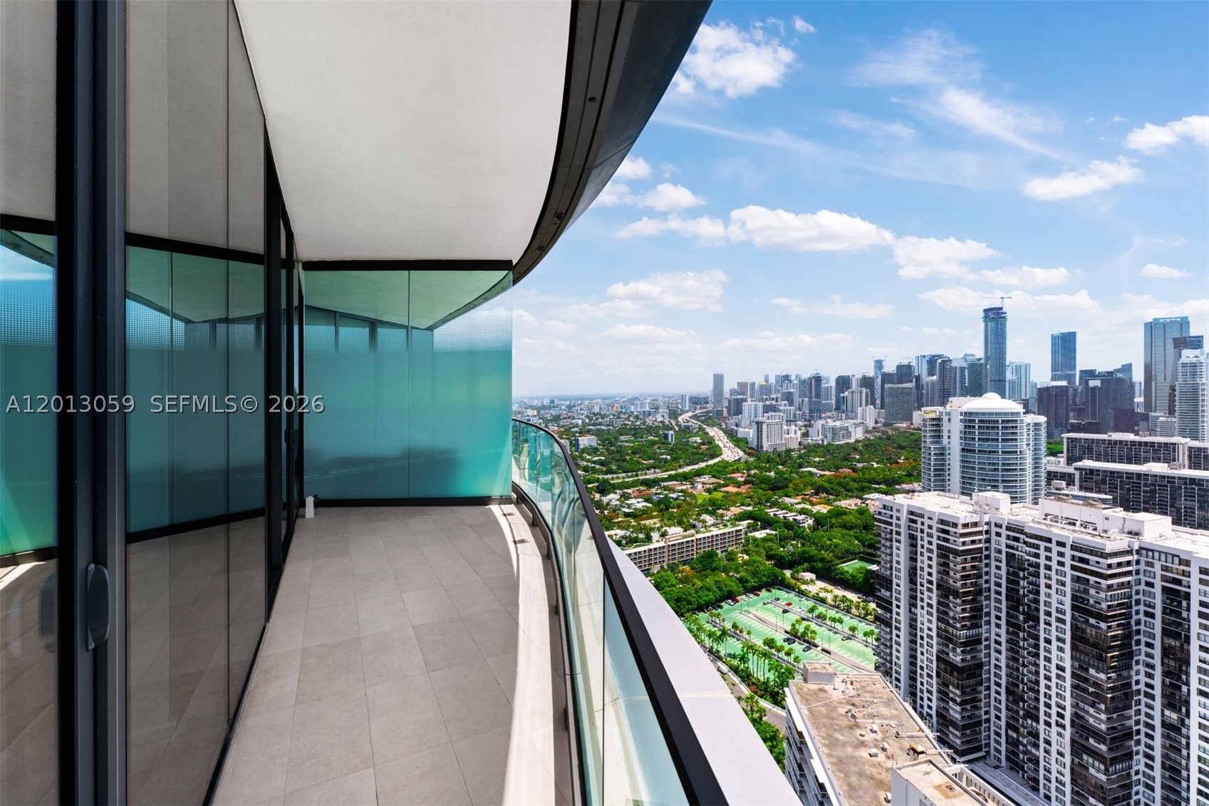 175 SE 25 RD #3601, Miami FL 33129