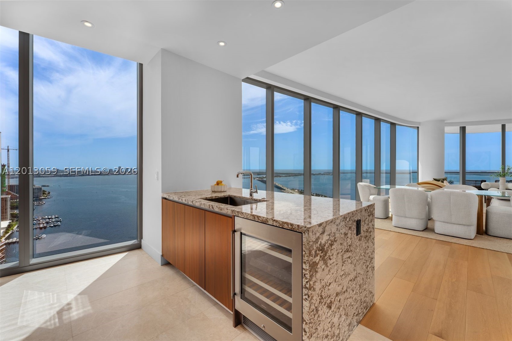 175 SE 25 RD #3601, Miami FL 33129