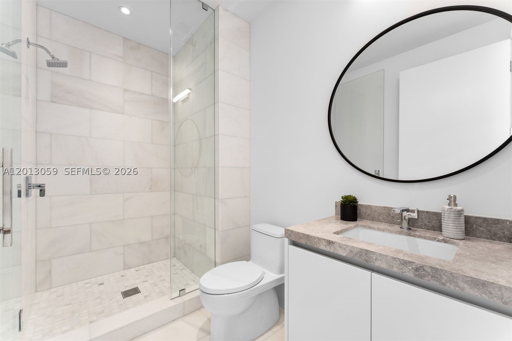 175 SE 25 RD #3601, Miami FL 33129
