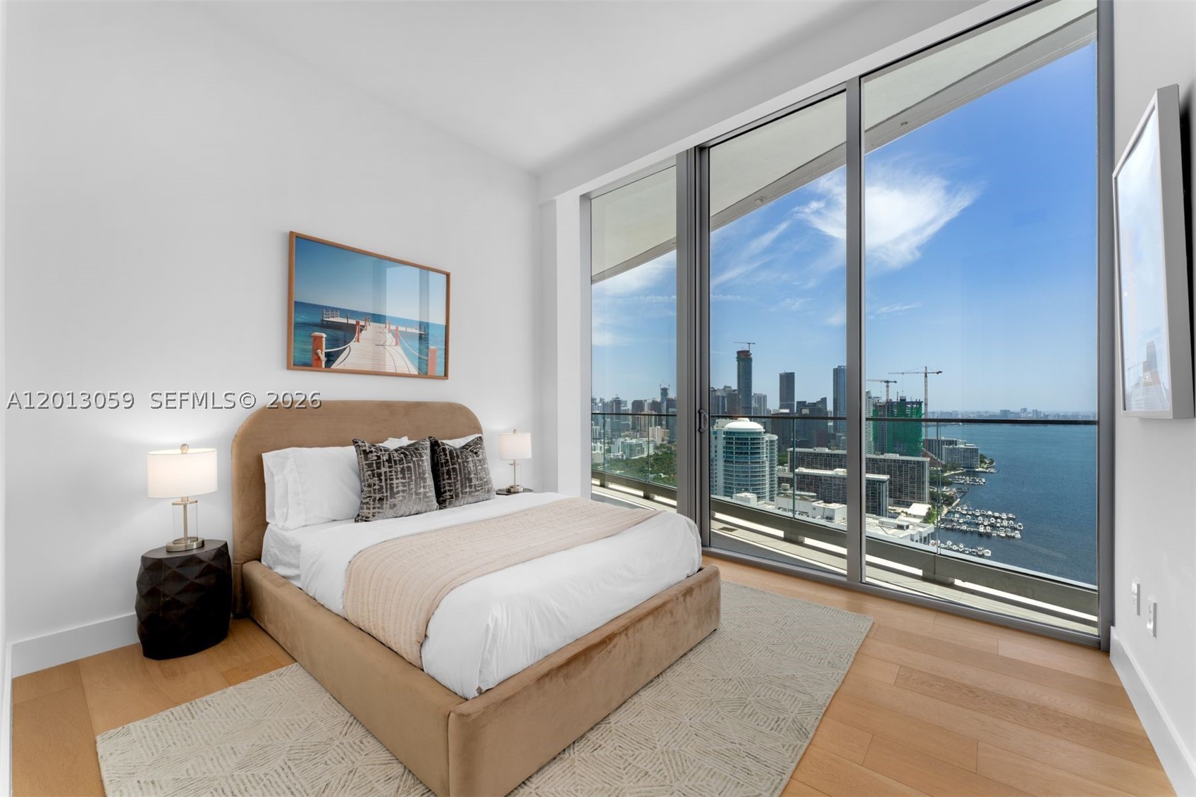 175 SE 25 RD #3601, Miami FL 33129