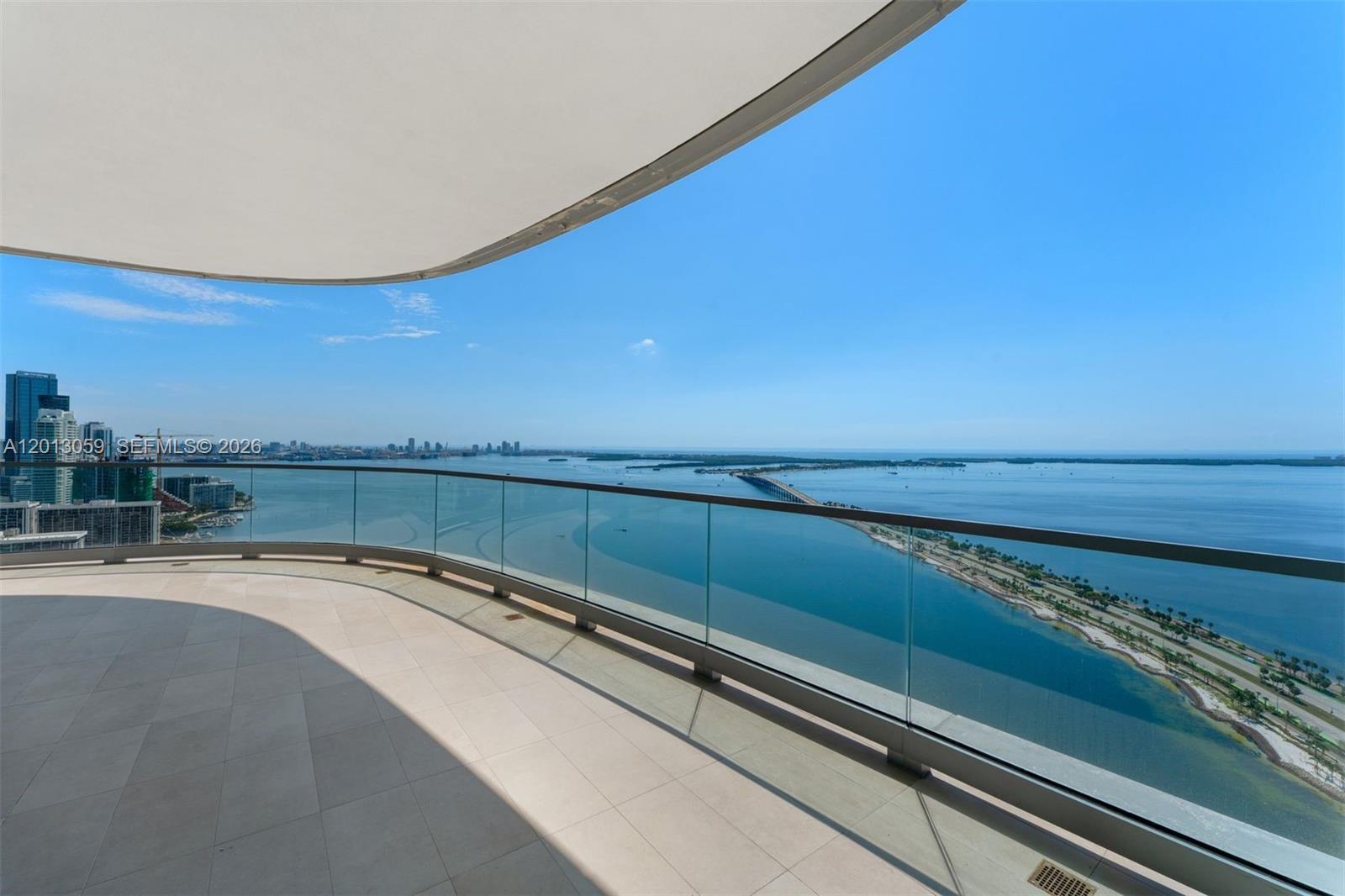 175 SE 25 RD #3601, Miami FL 33129