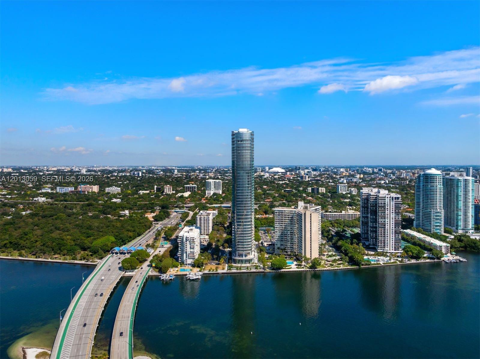175 SE 25 RD #3601, Miami FL 33129