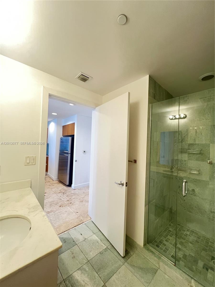 1050 Brickell Ave #1912, Miami FL 33131
