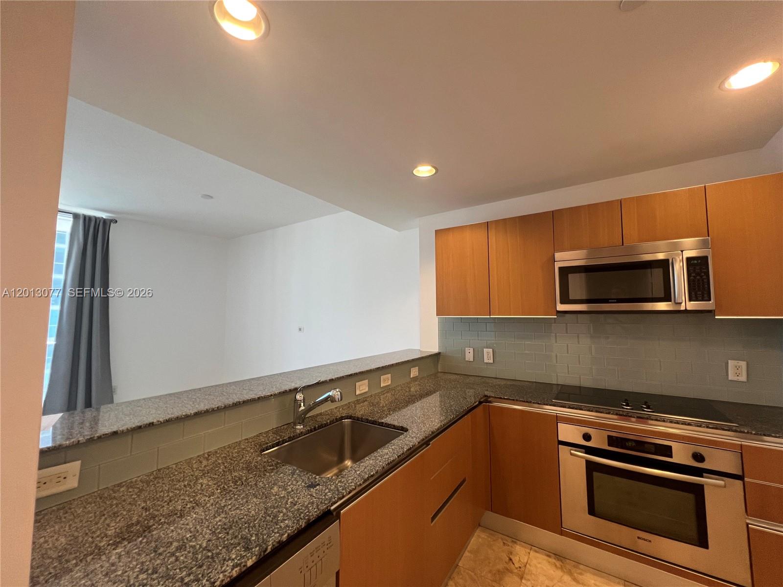 1050 Brickell Ave #1912, Miami FL 33131