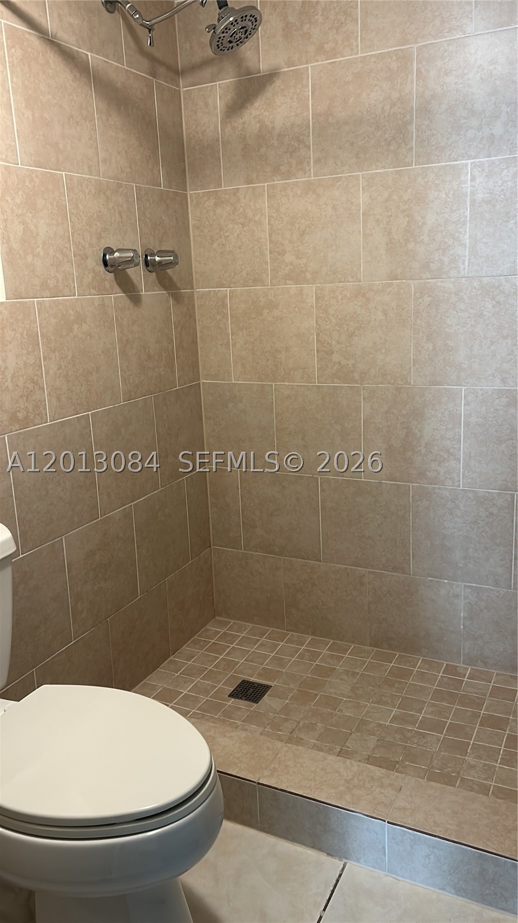2016 Bay Dr #407, Miami Beach FL 33141