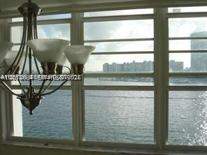 2016 Bay Dr #407, Miami Beach FL 33141