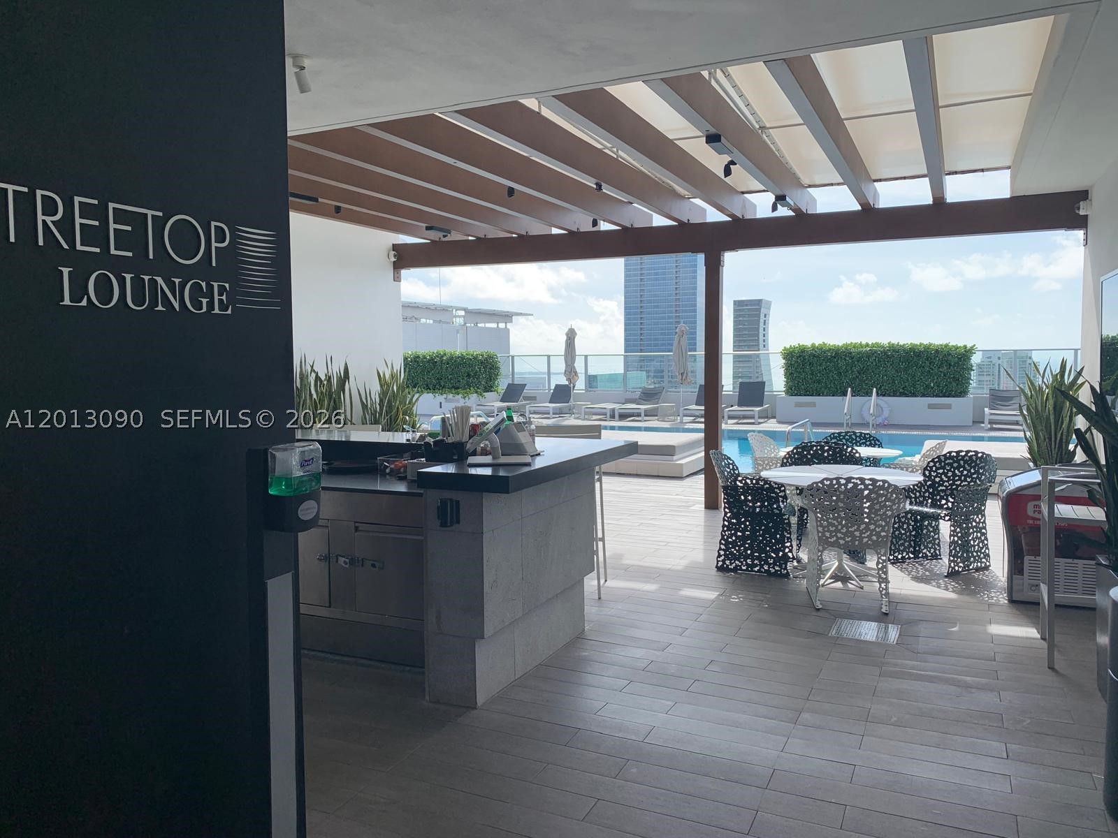 1010 Brickell Ave #3704, Miami FL 33131