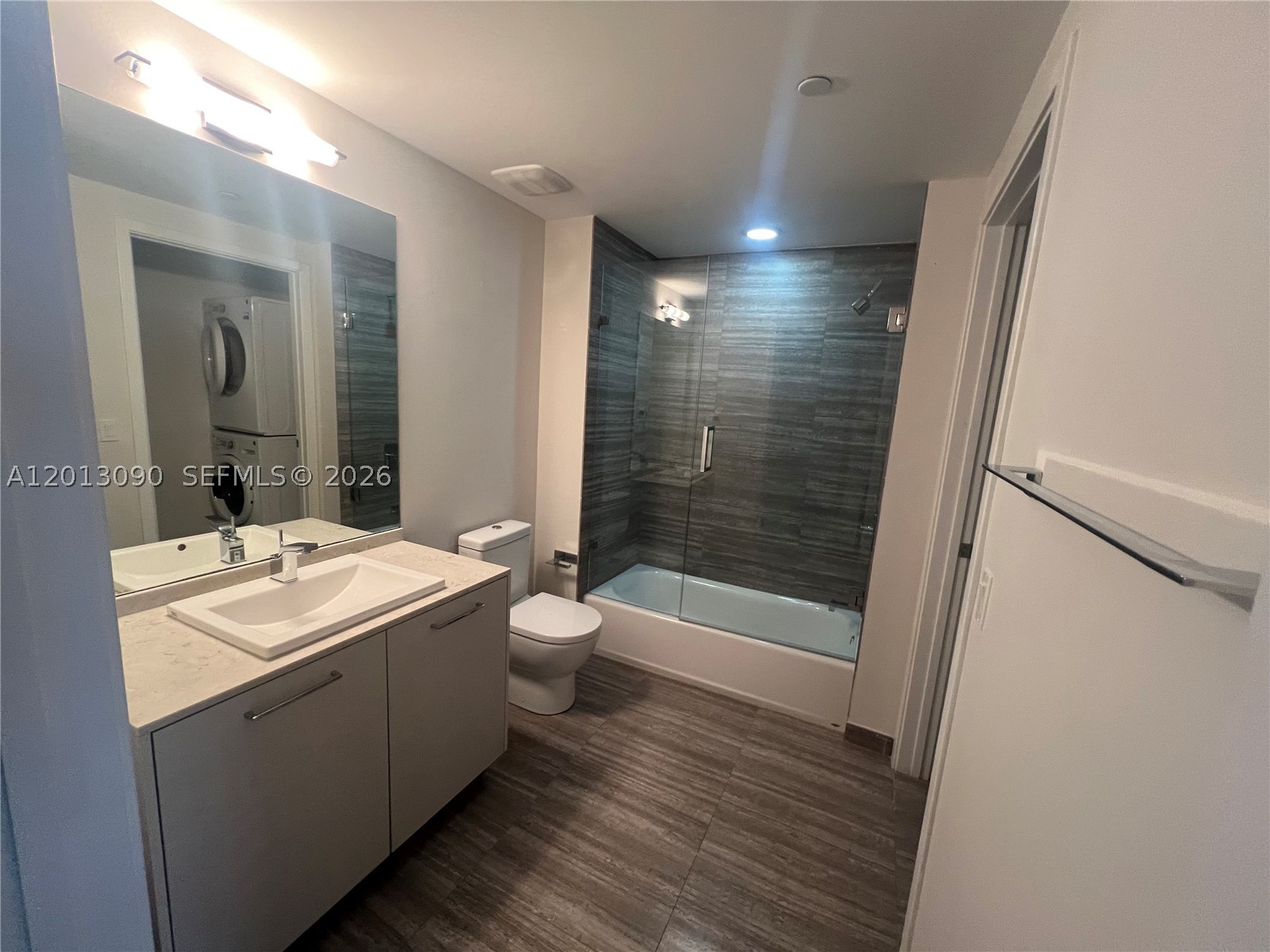1010 Brickell Ave #3704, Miami FL 33131