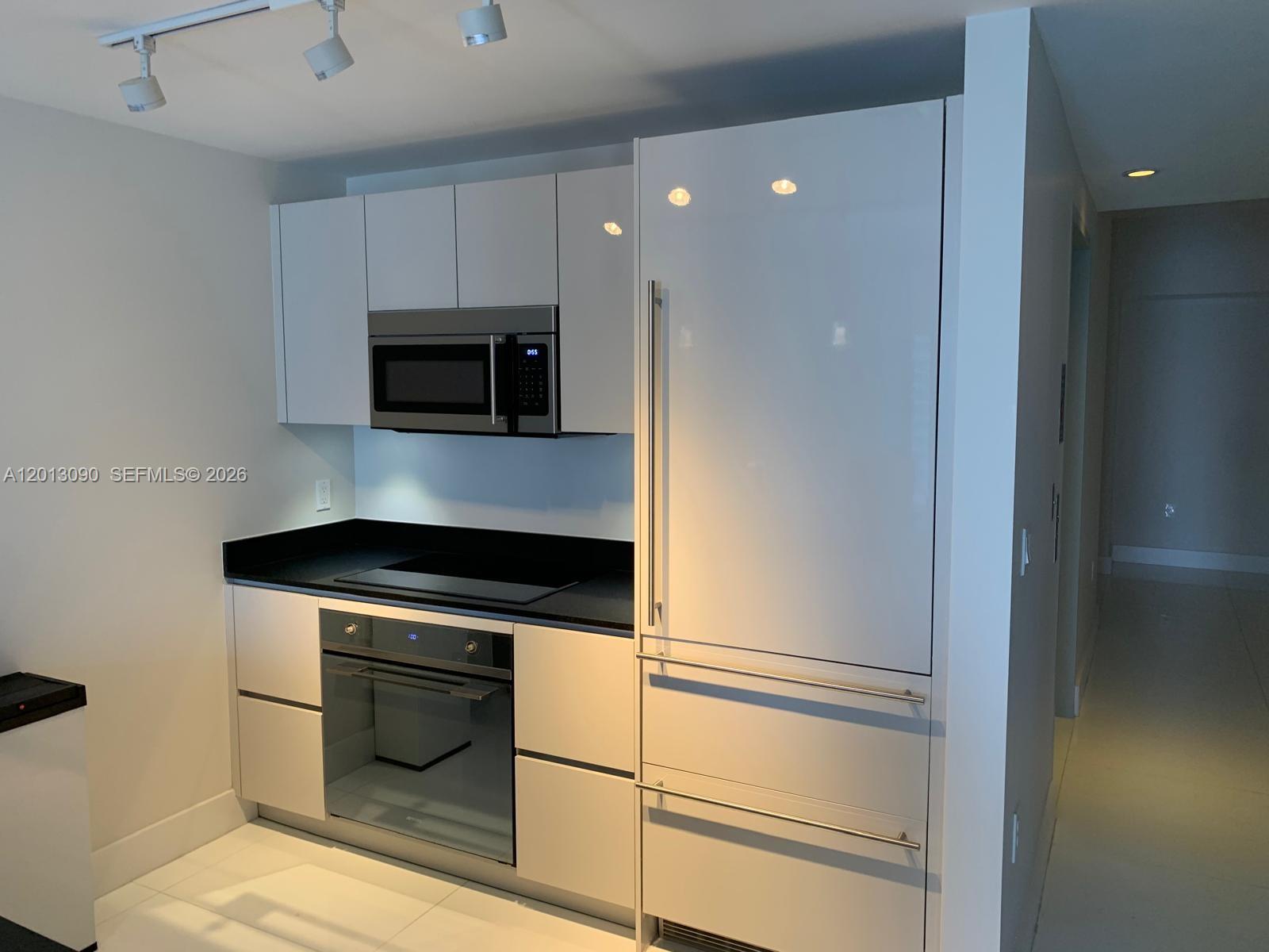 1010 Brickell Ave #3704, Miami FL 33131