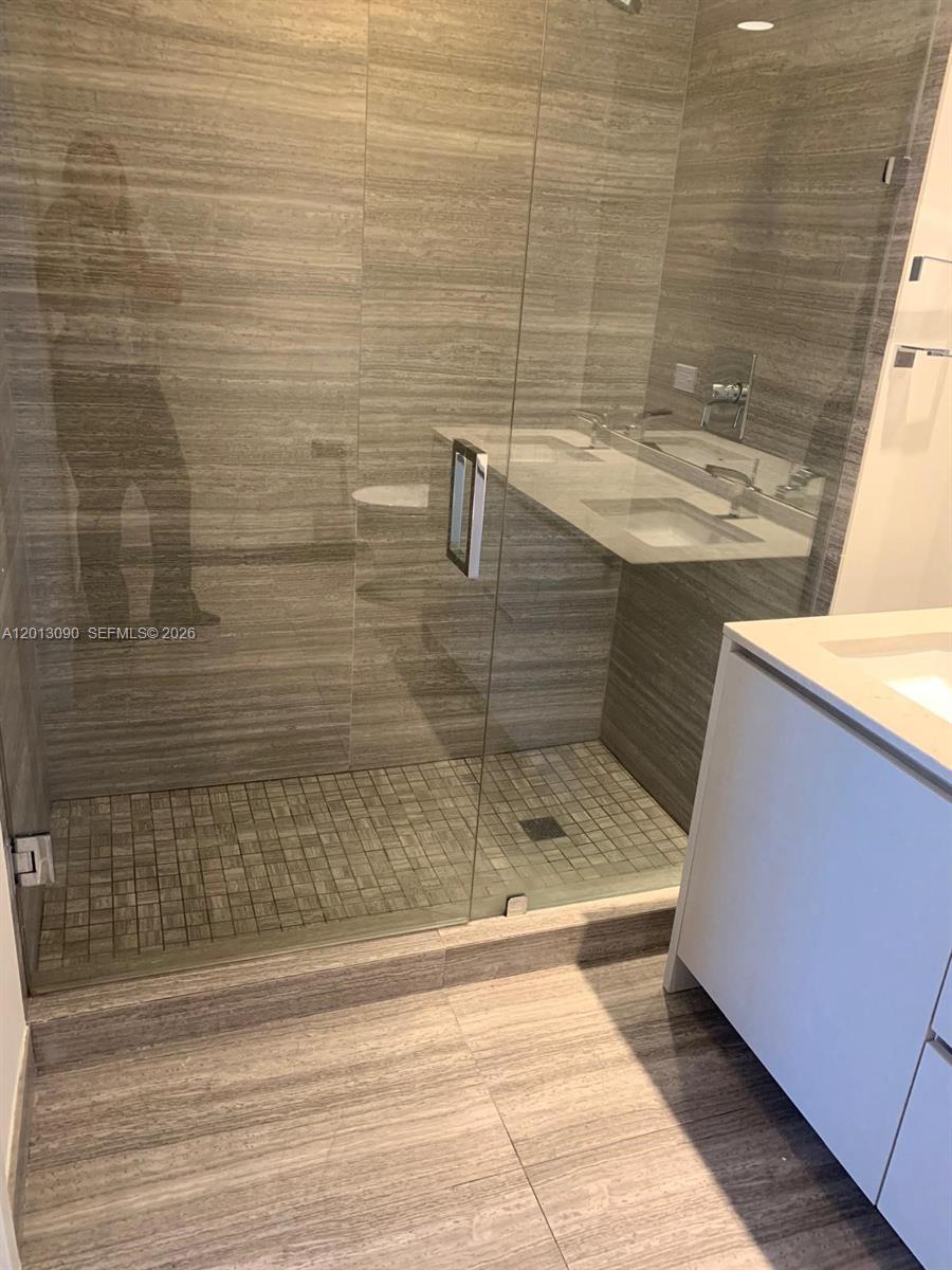 1010 Brickell Ave #3704, Miami FL 33131