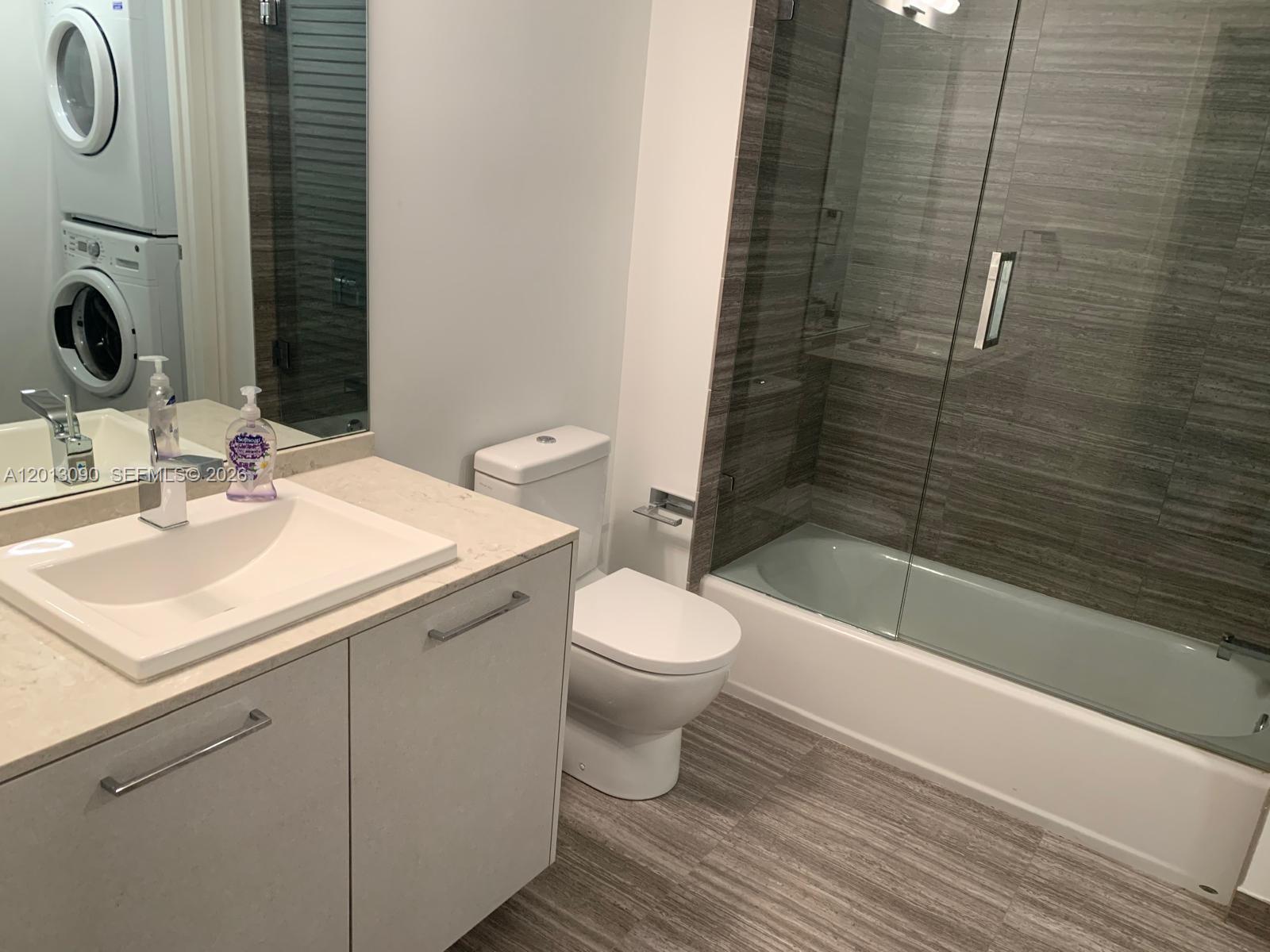 1010 Brickell Ave #3704, Miami FL 33131