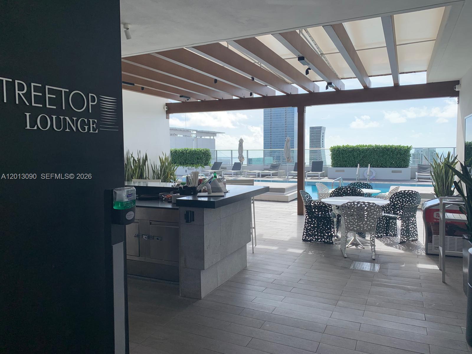 1010 Brickell Ave #3704, Miami FL 33131