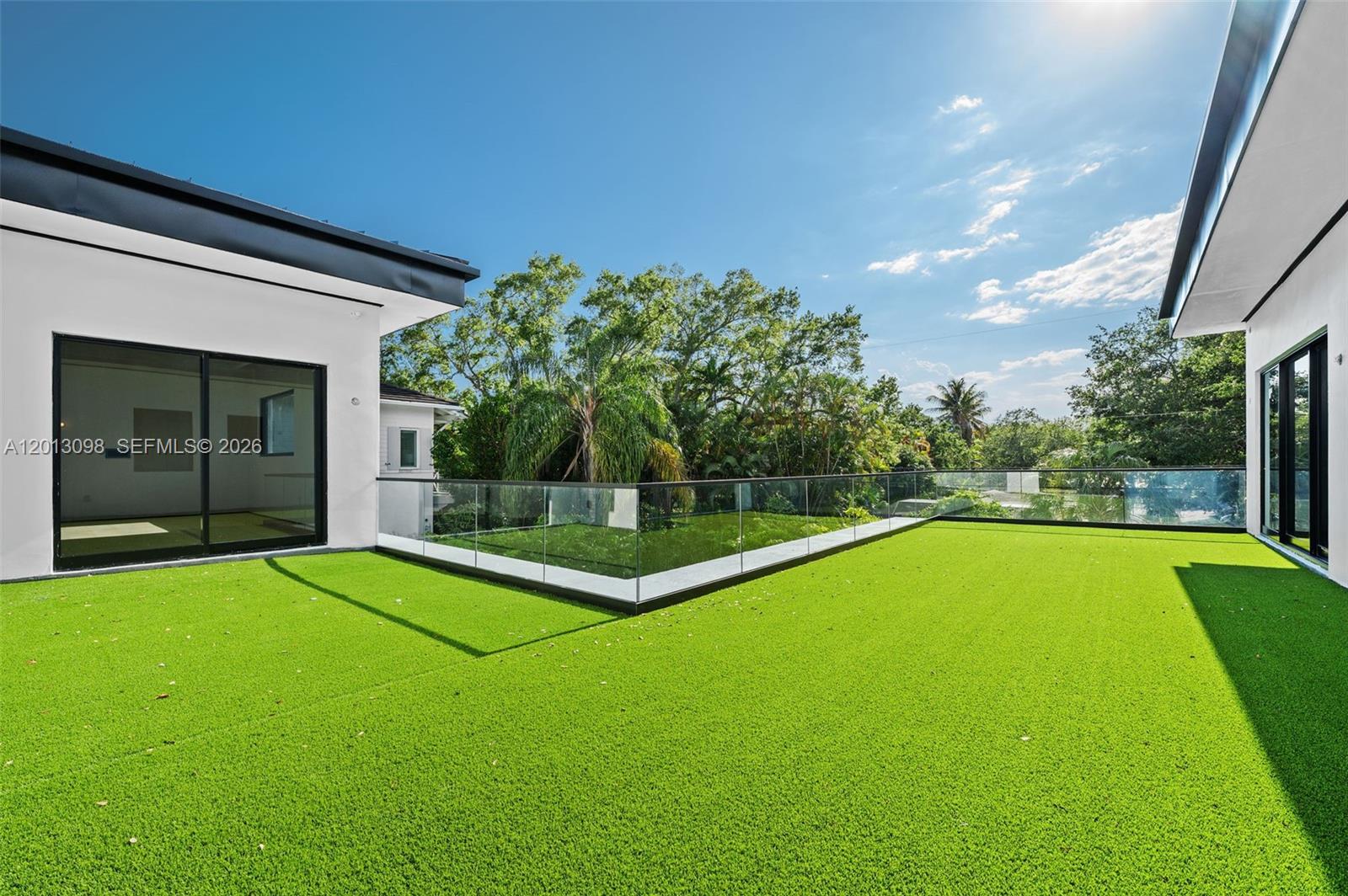 7740 SW 52nd Ave, Miami FL 33143