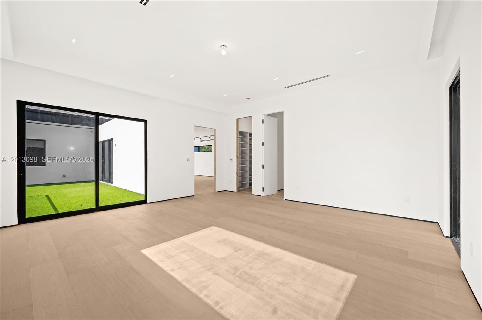 7740 SW 52nd Ave, Miami FL 33143