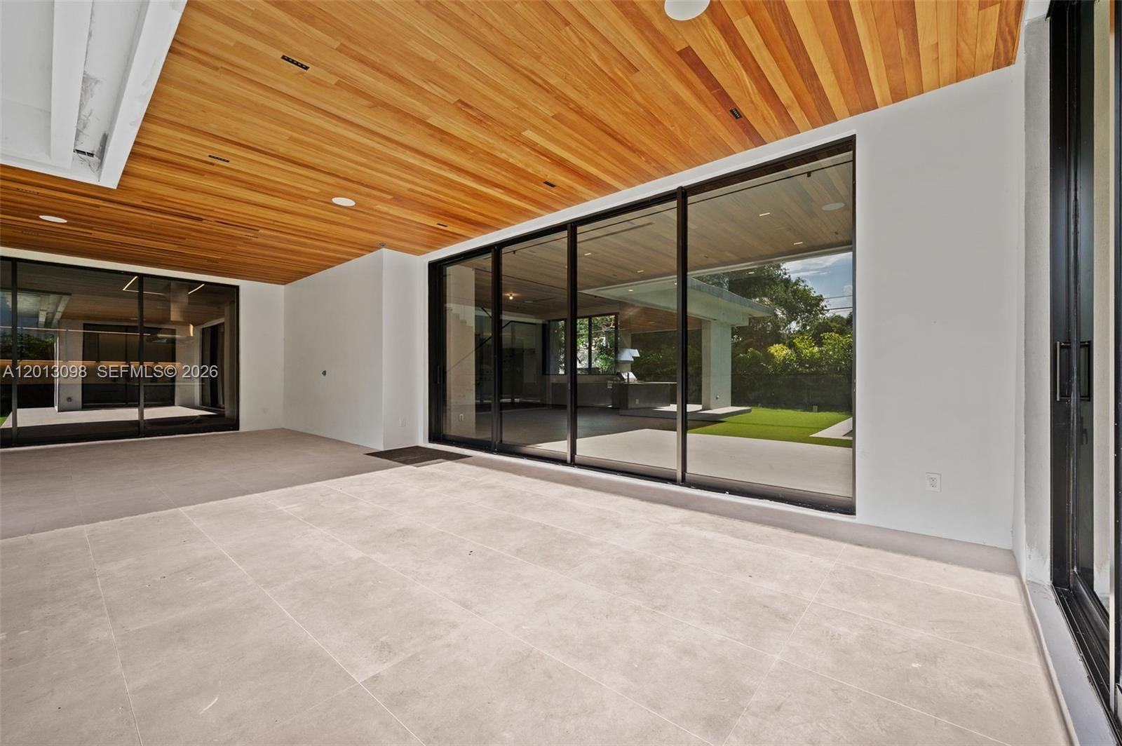 7740 SW 52nd Ave, Miami FL 33143