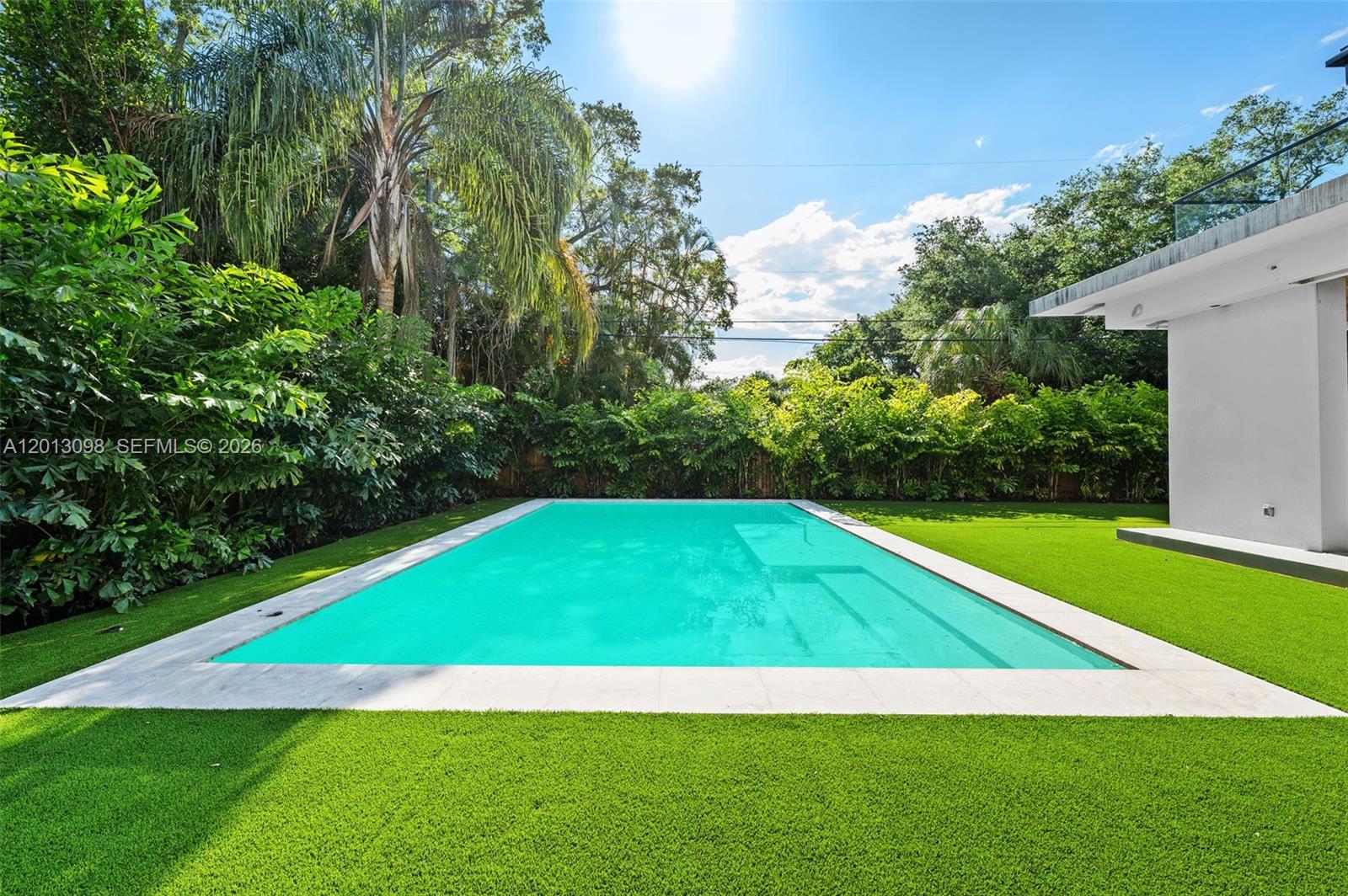 7740 SW 52nd Ave, Miami FL 33143