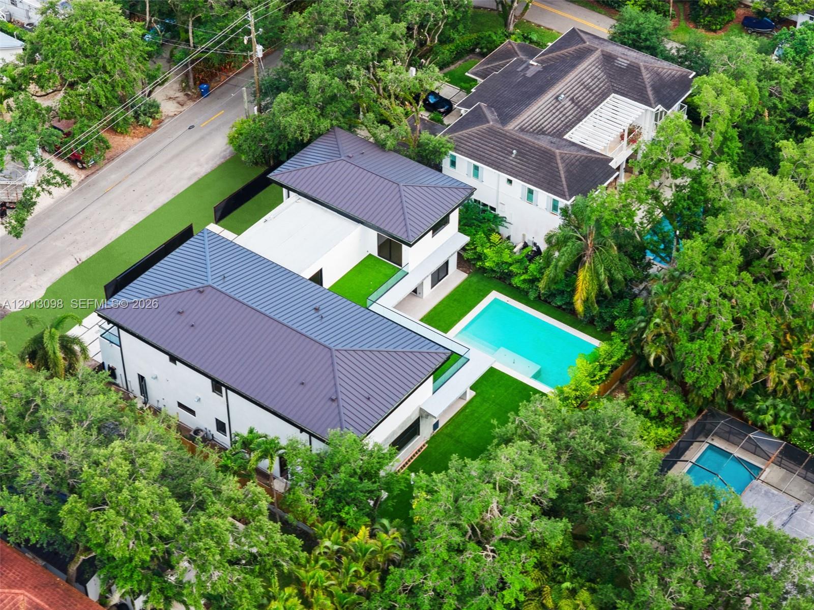 7740 SW 52nd Ave, Miami FL 33143