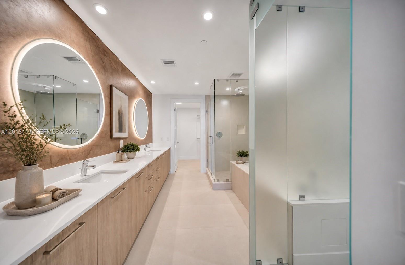 153 N Seabreeze Blvd #801, Fort Lauderdale FL 33304