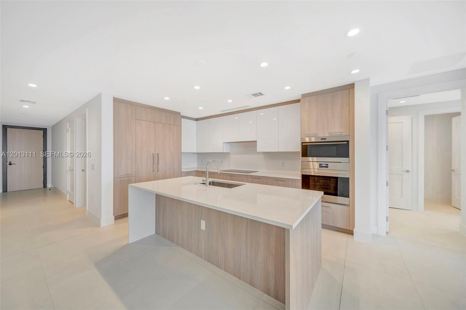 153 N Seabreeze Blvd #801, Fort Lauderdale FL 33304