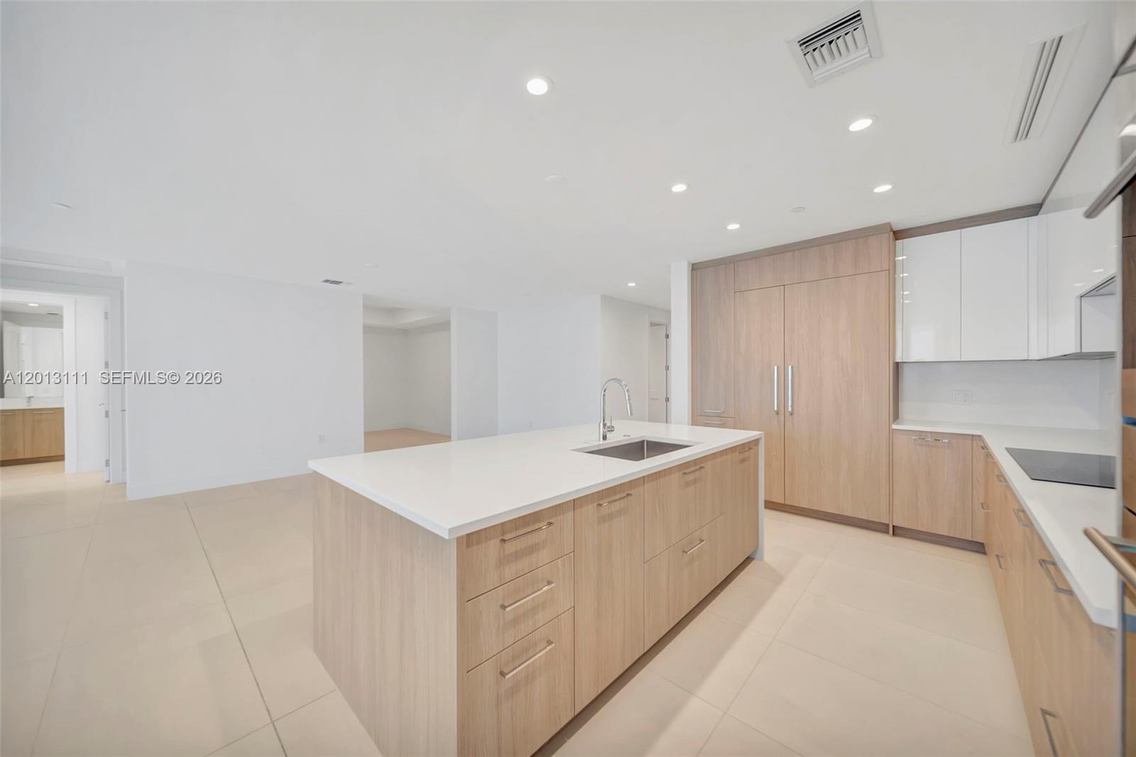 153 N Seabreeze Blvd #801, Fort Lauderdale FL 33304