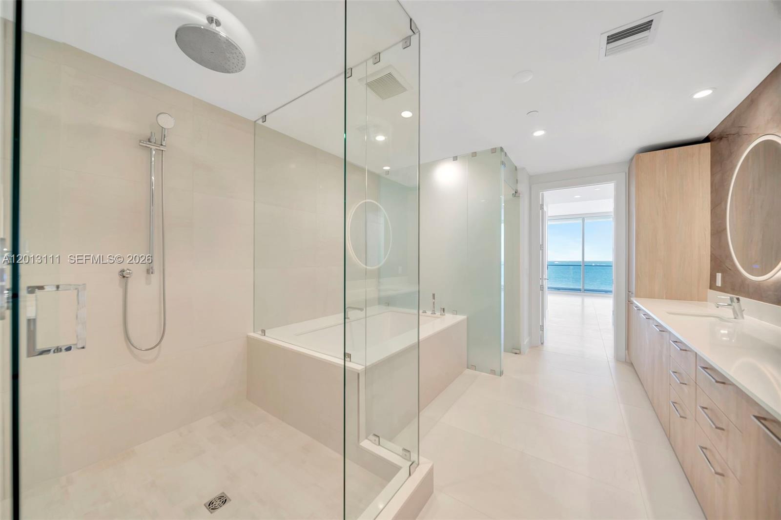 153 N Seabreeze Blvd #801, Fort Lauderdale FL 33304
