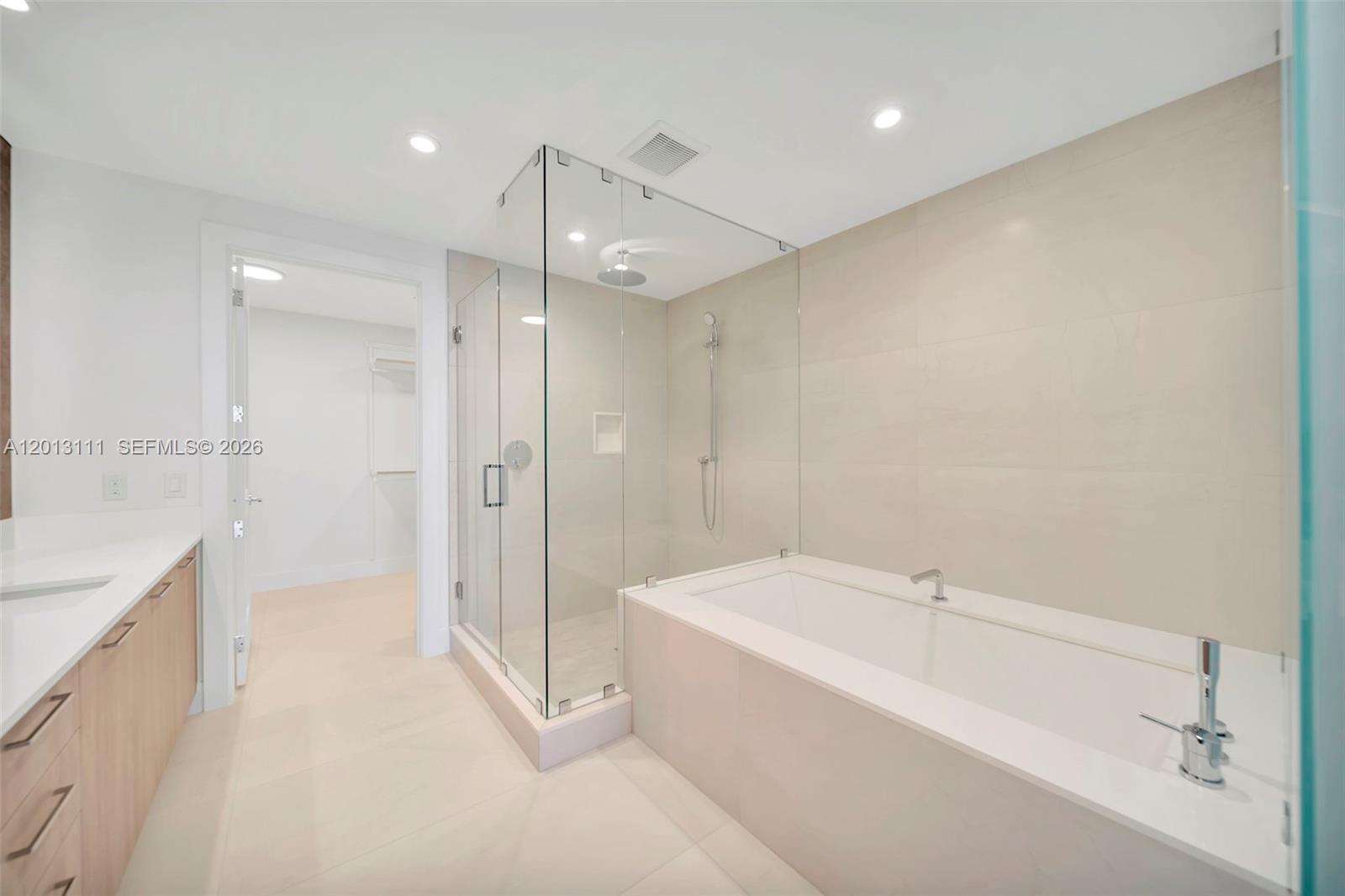 153 N Seabreeze Blvd #801, Fort Lauderdale FL 33304