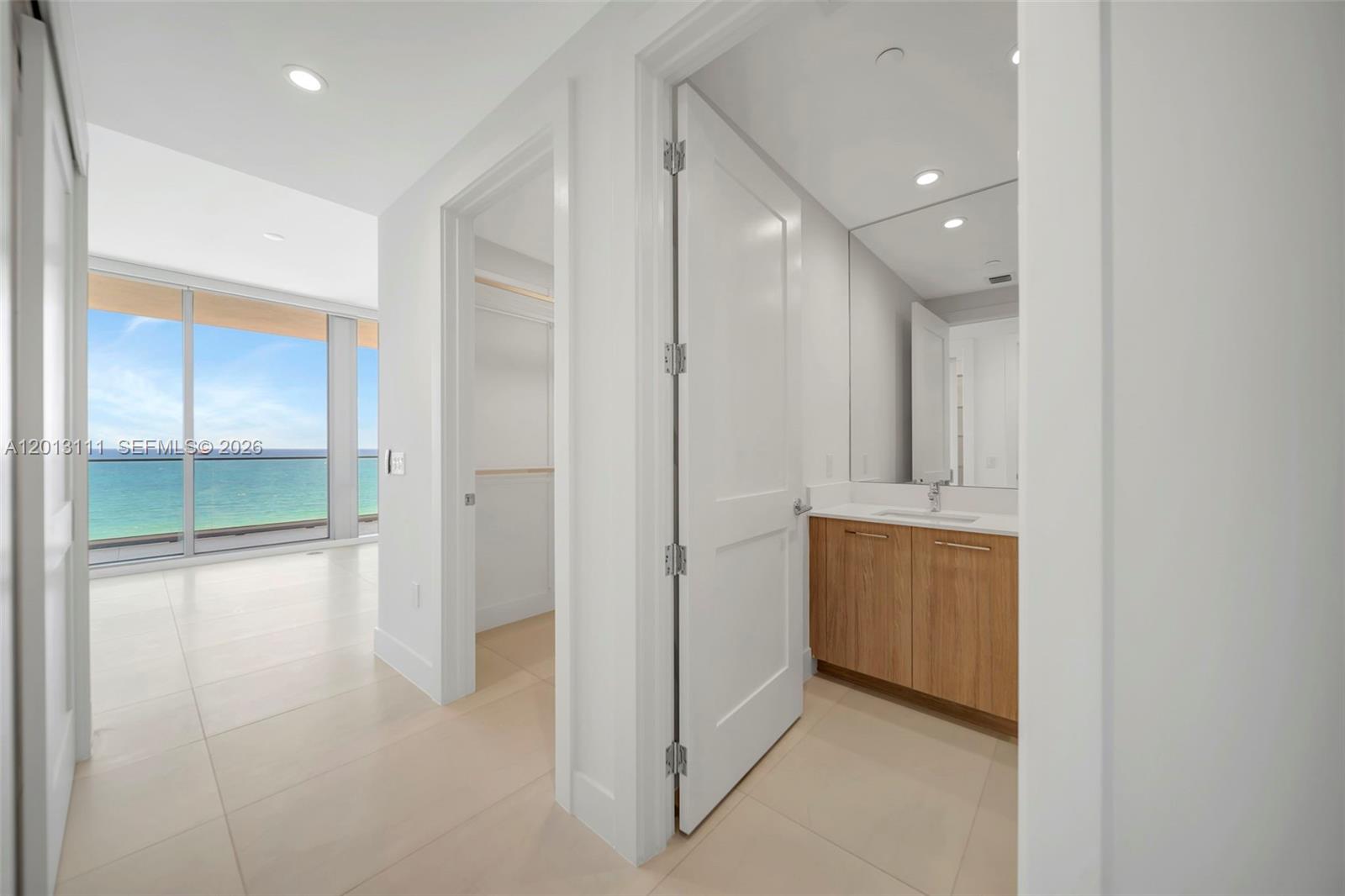 153 N Seabreeze Blvd #801, Fort Lauderdale FL 33304