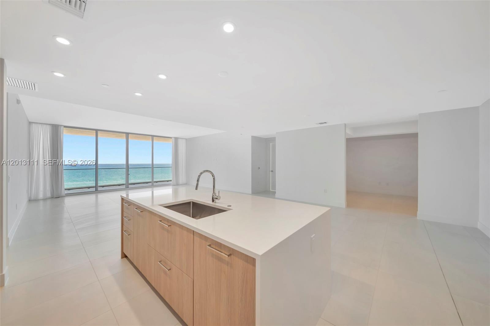 153 N Seabreeze Blvd #801, Fort Lauderdale FL 33304