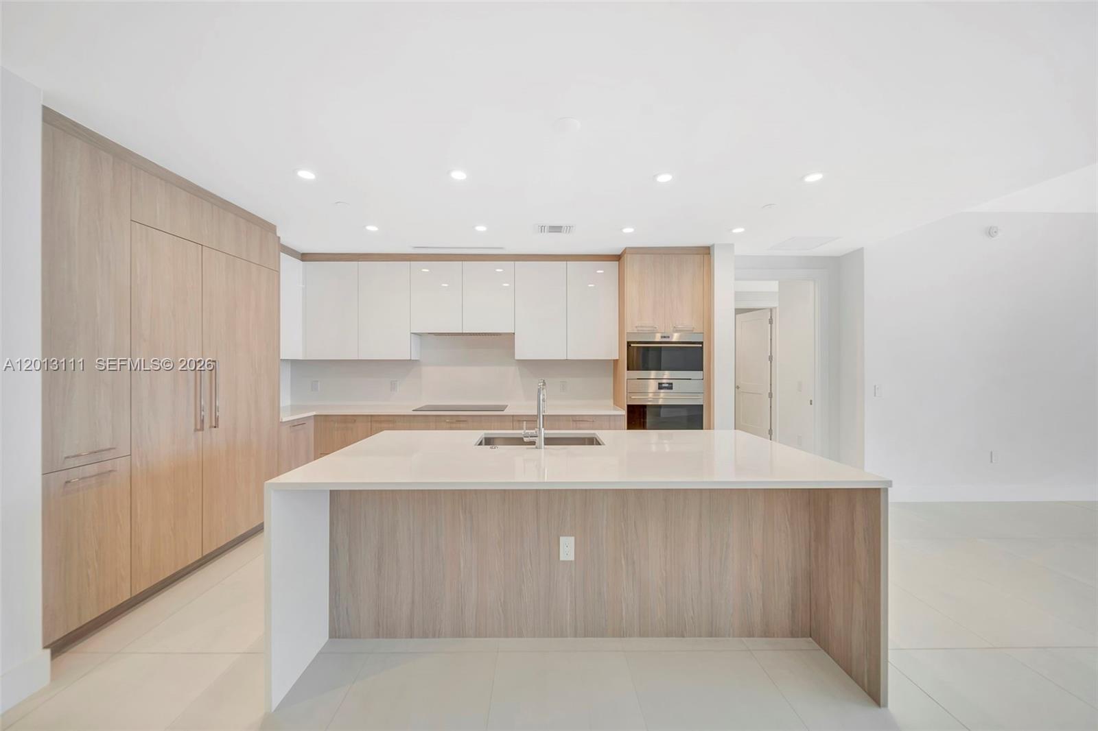 153 N Seabreeze Blvd #801, Fort Lauderdale FL 33304