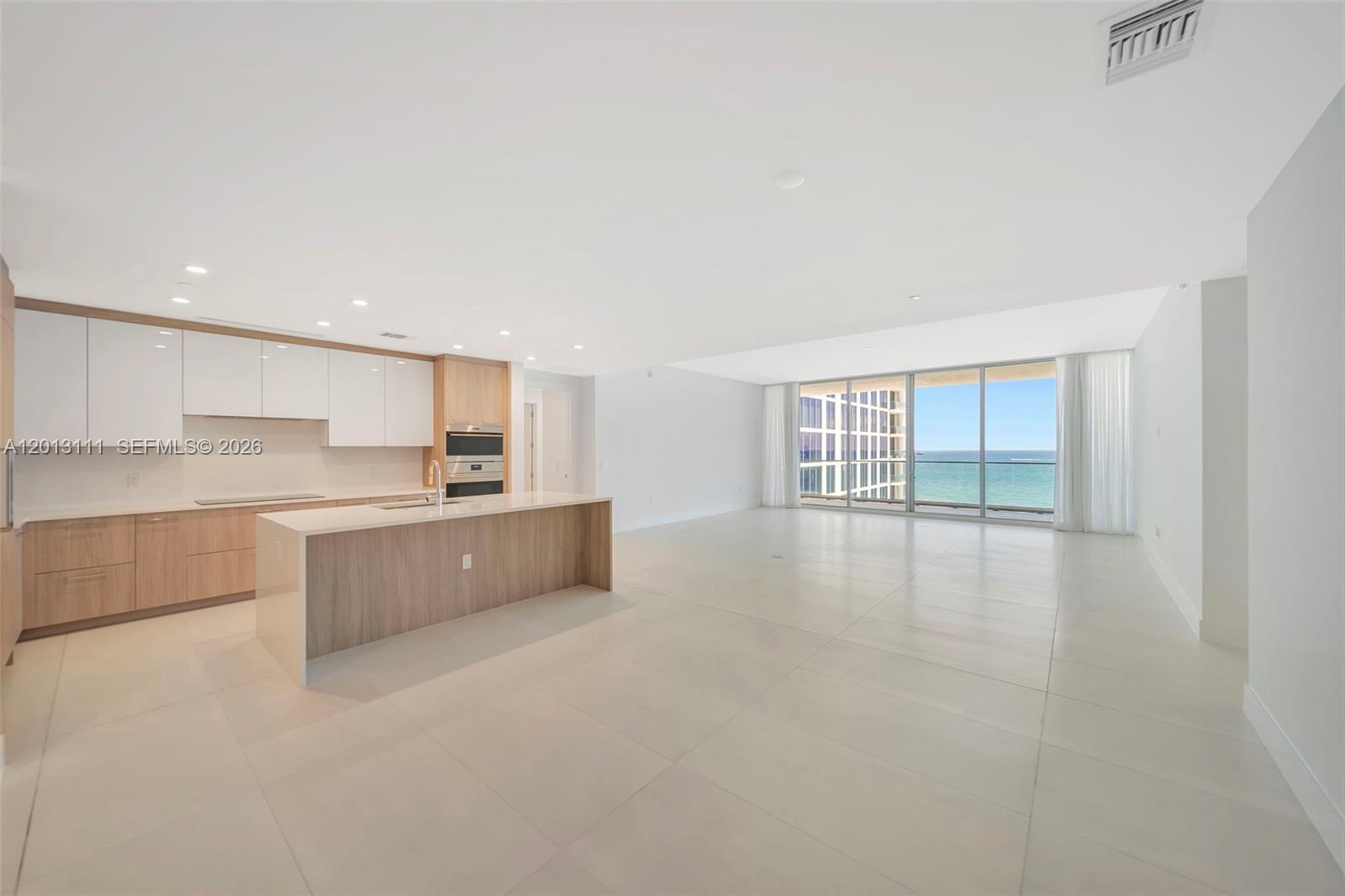 153 N Seabreeze Blvd #801, Fort Lauderdale FL 33304
