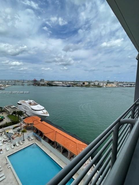 335 S Biscayne Blvd #1510, Miami FL 33131