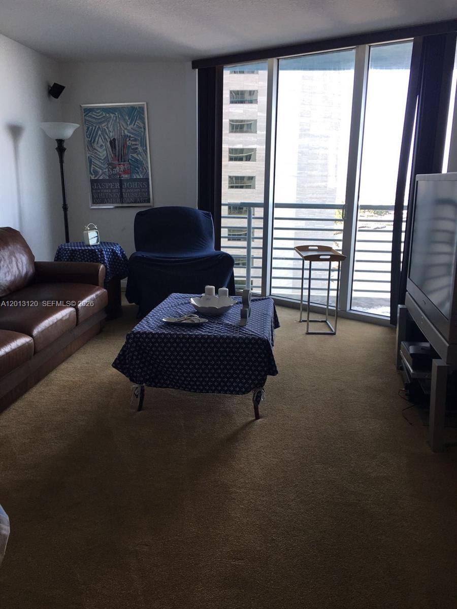 335 S Biscayne Blvd #1510, Miami FL 33131