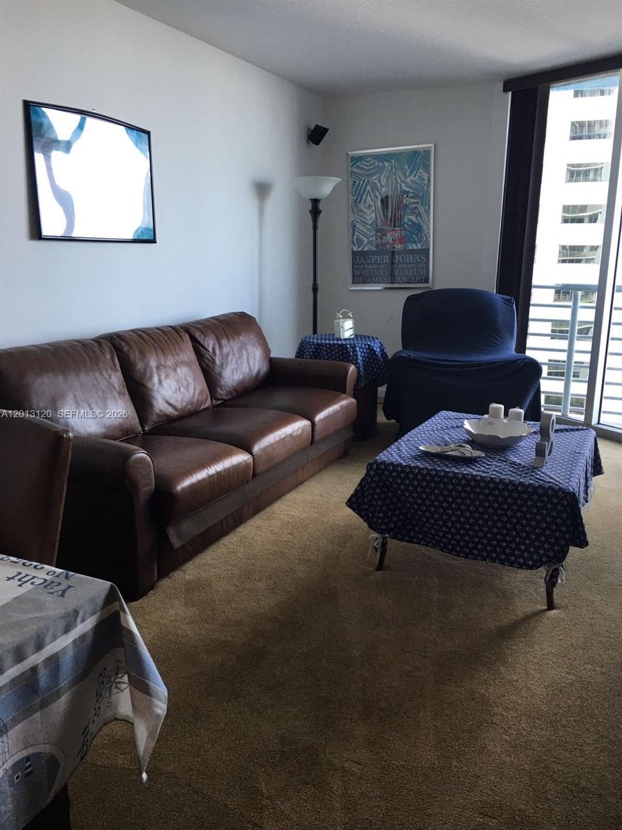 335 S Biscayne Blvd #1510, Miami FL 33131