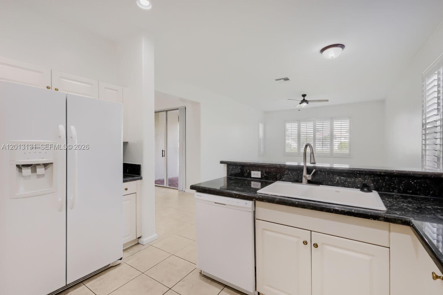 117 Palm Cir, Atlantis FL 33462