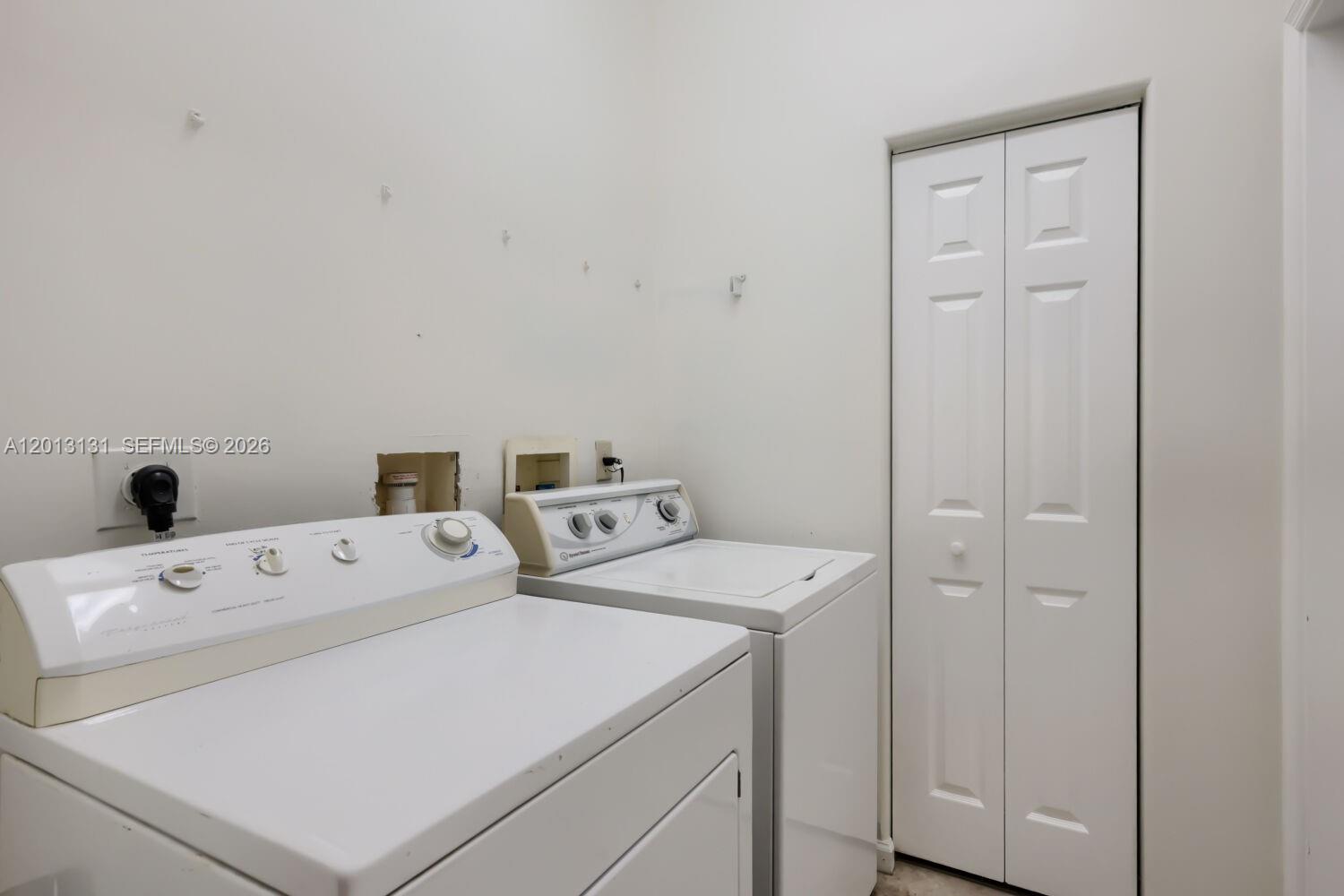 117 Palm Cir, Atlantis FL 33462