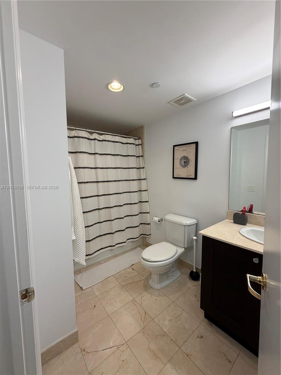 4100 Salzedo St #508, Coral Gables FL 33146
