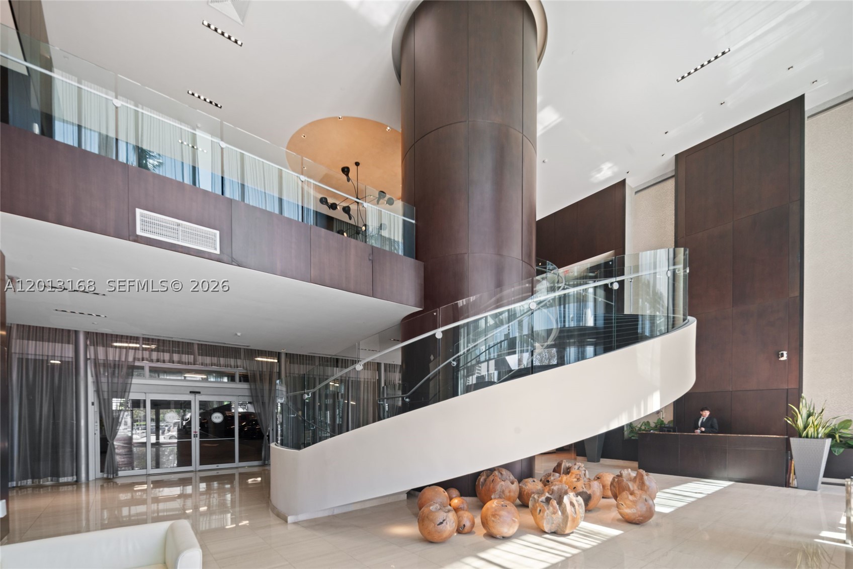 900 Biscayne Blvd #4006, Miami FL 33132