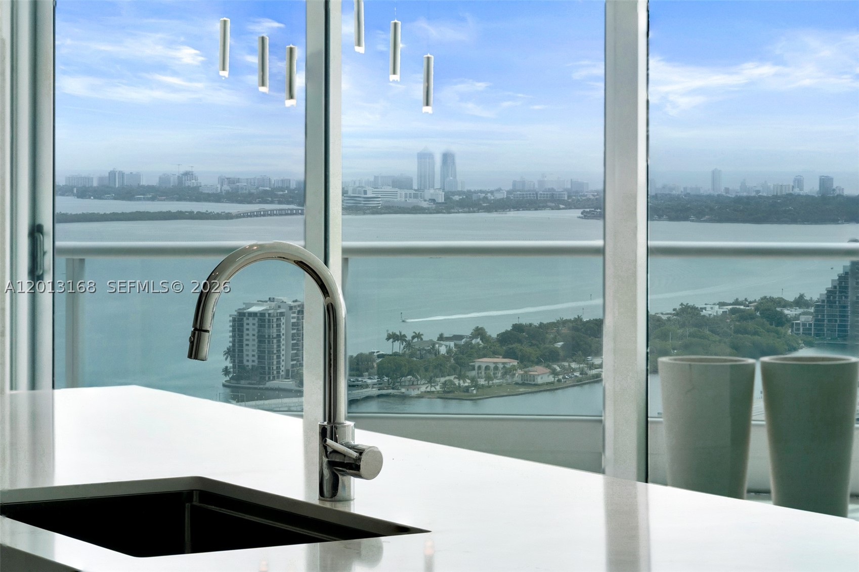 900 Biscayne Blvd #4006, Miami FL 33132