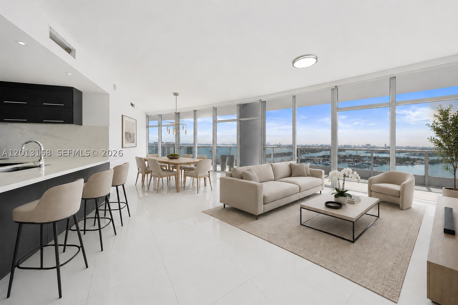 900 Biscayne Blvd #4006, Miami FL 33132