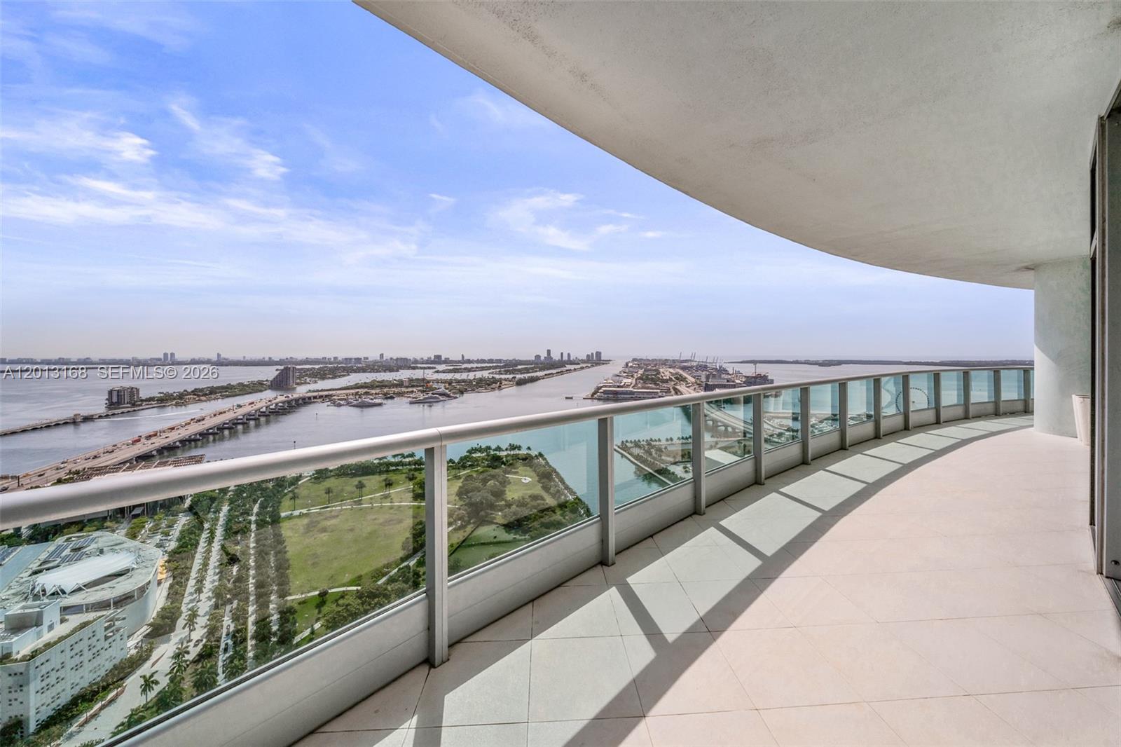 900 Biscayne Blvd #4006, Miami FL 33132