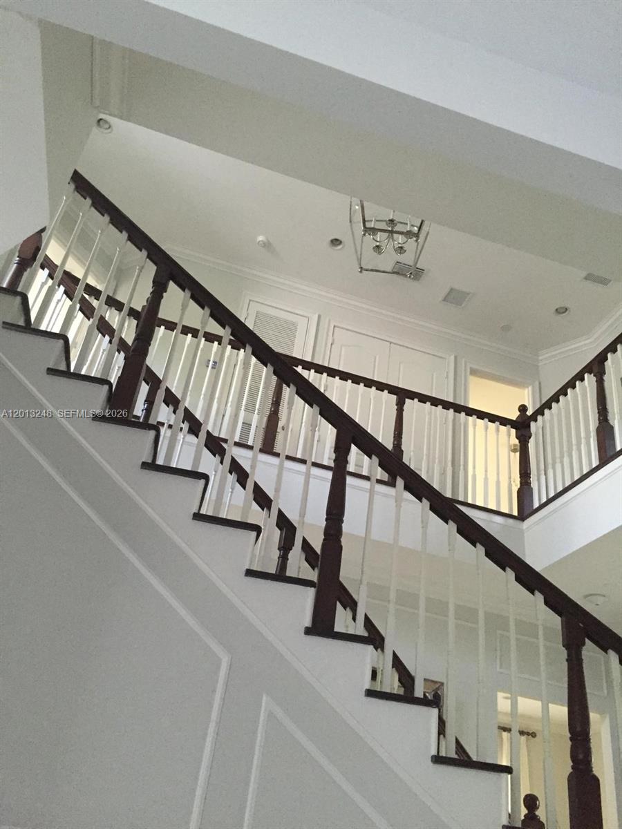 5000 SW 73rd Ter, Miami FL 33143