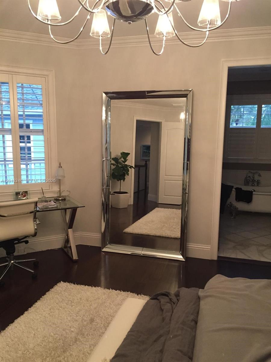 5000 SW 73rd Ter, Miami FL 33143
